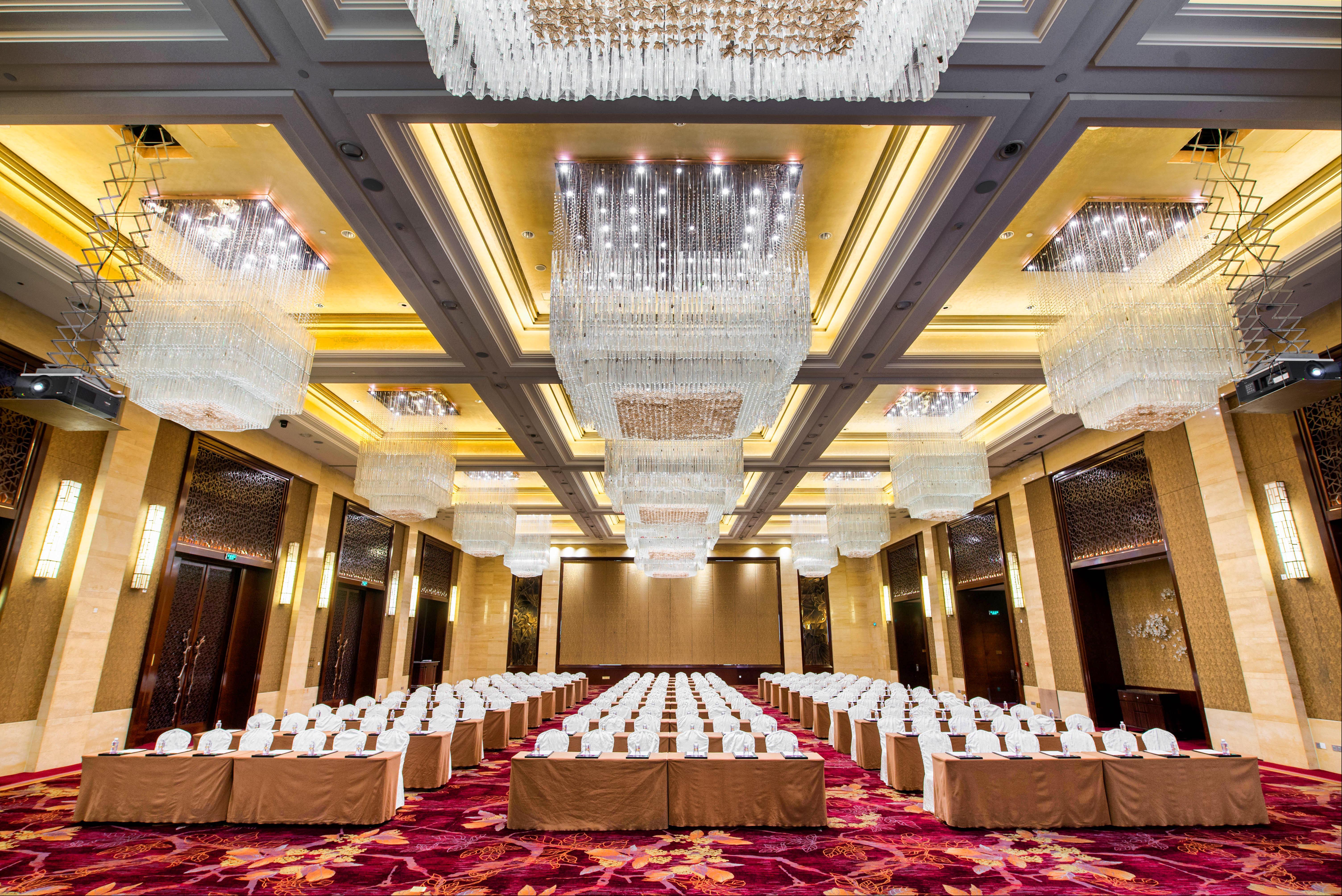 Crowne Plaza Chengdu Panda Garden By Ihg Hotel Exterior photo