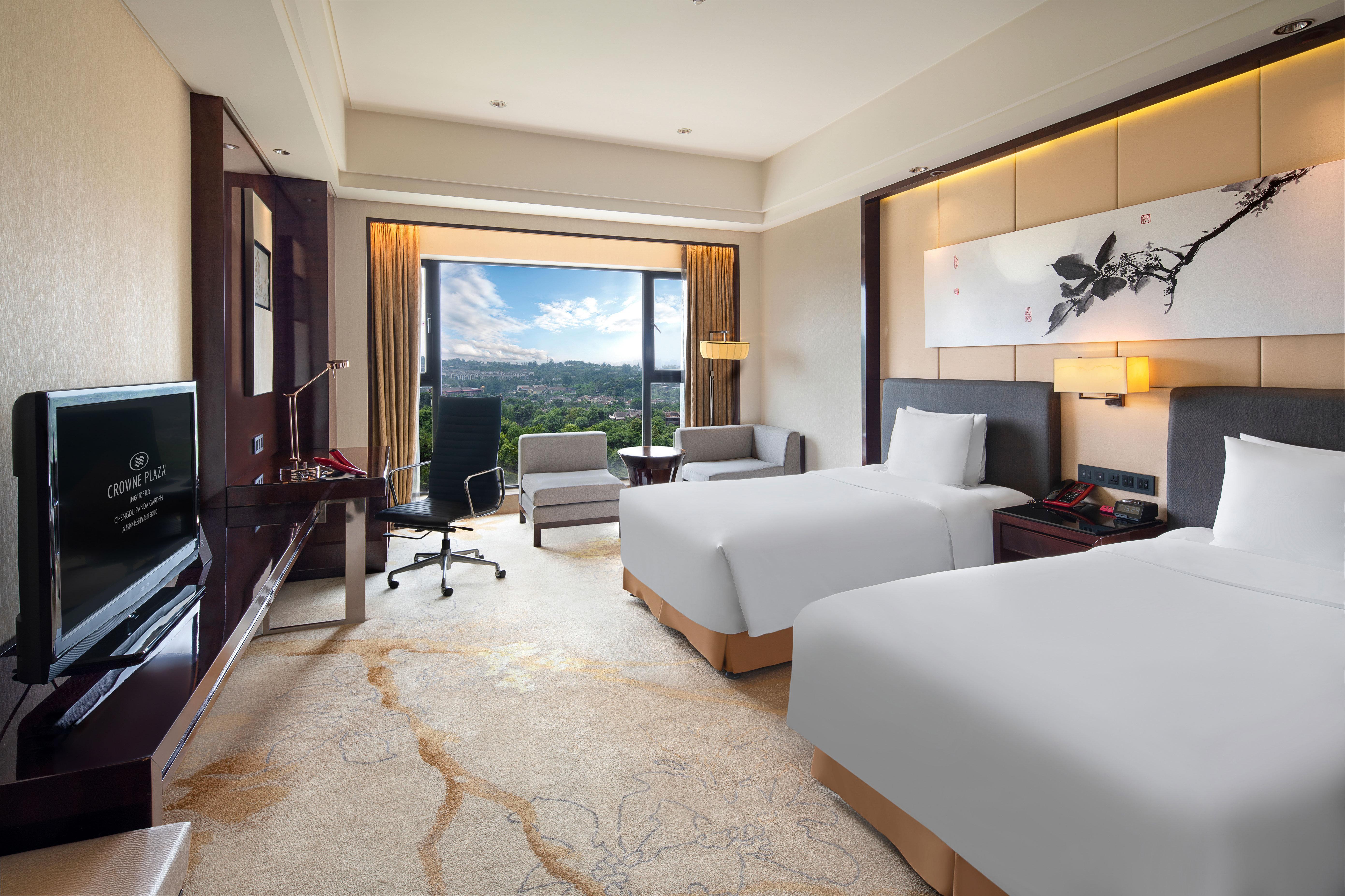 Crowne Plaza Chengdu Panda Garden By Ihg Hotel Exterior photo