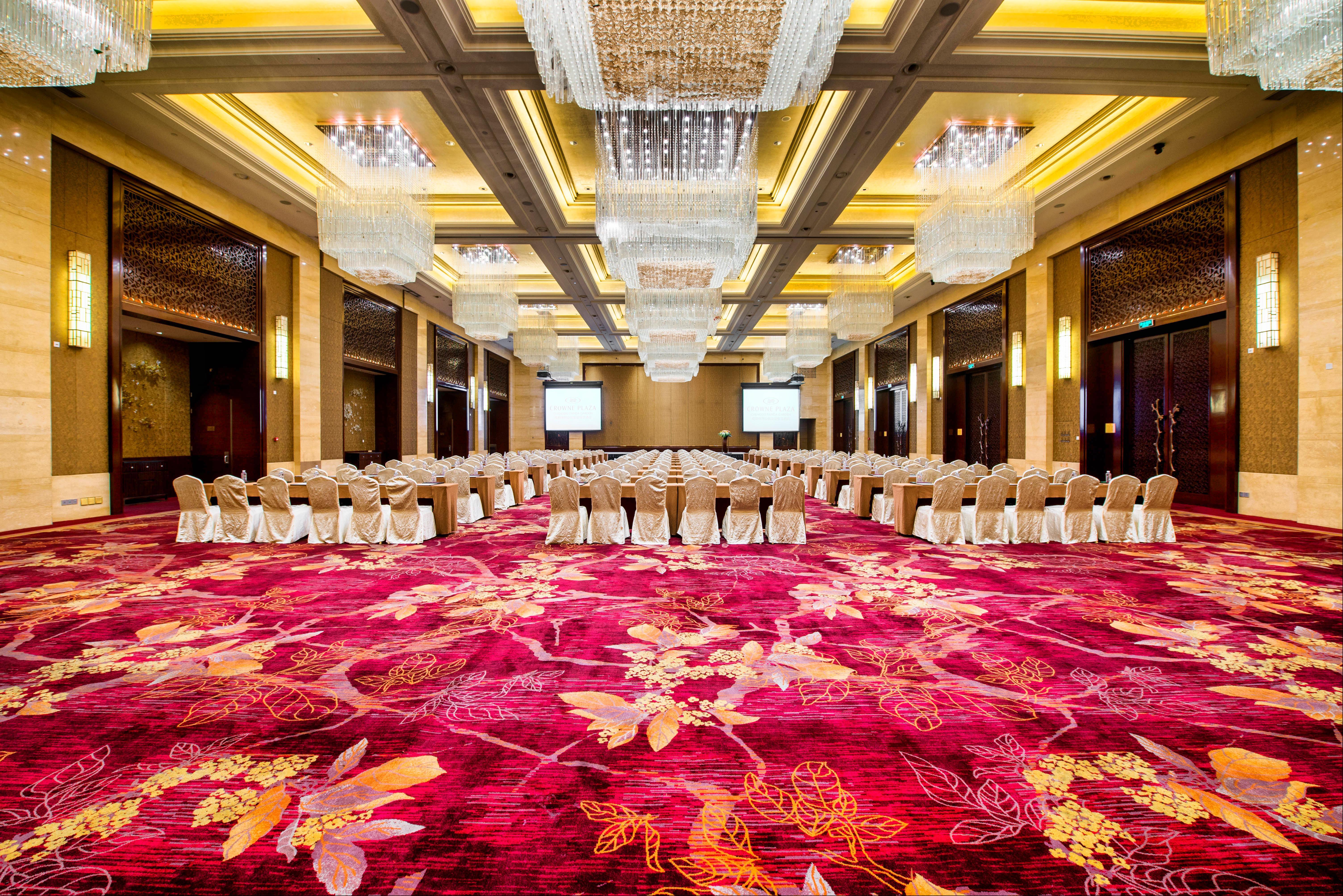 Crowne Plaza Chengdu Panda Garden By Ihg Hotel Exterior photo