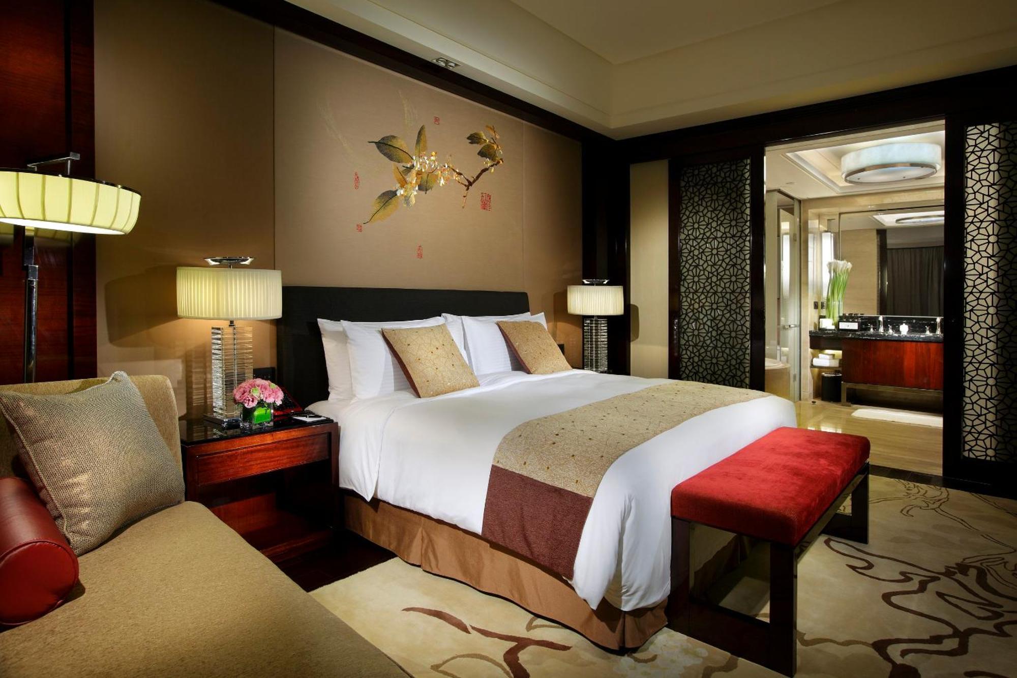 Crowne Plaza Chengdu Panda Garden By Ihg Hotel Exterior photo