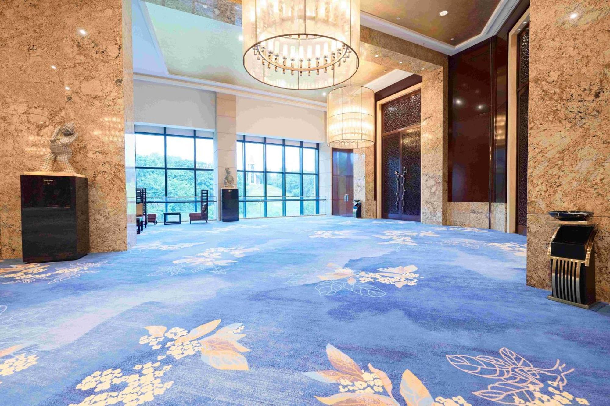 Crowne Plaza Chengdu Panda Garden By Ihg Hotel Exterior photo