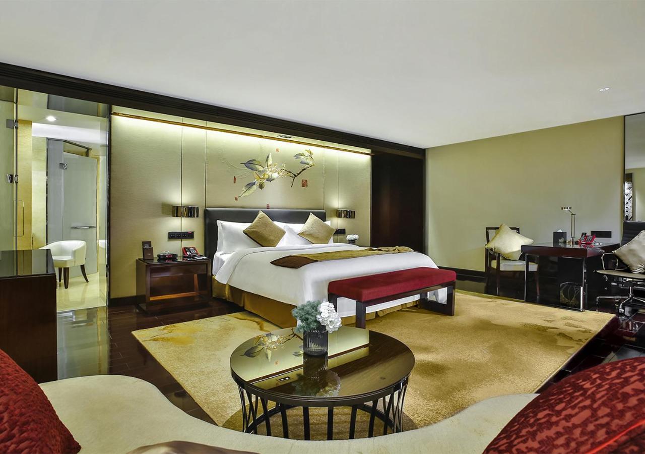 Crowne Plaza Chengdu Panda Garden By Ihg Hotel Exterior photo